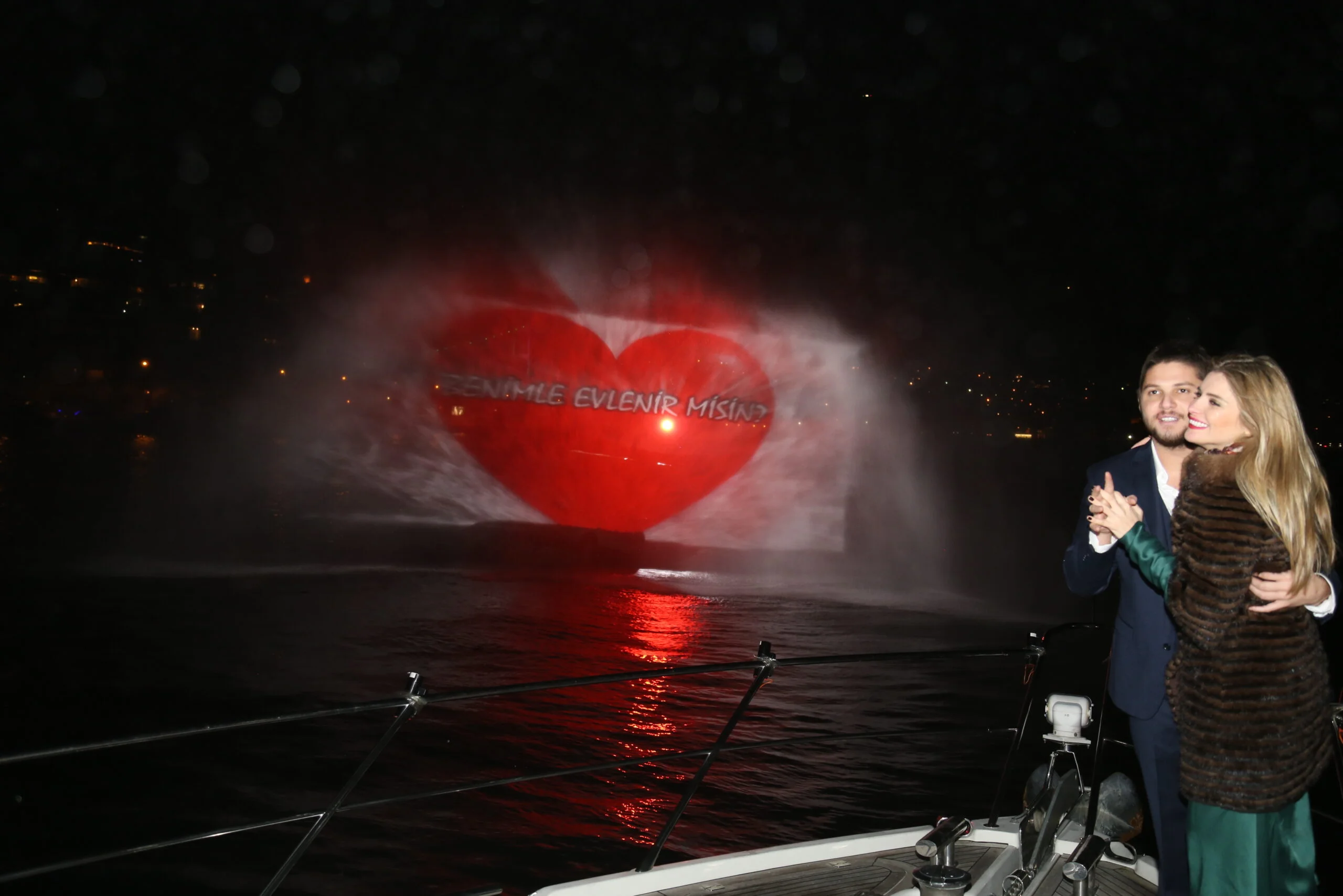 Su Perdesi Evlilik Teklifi 1